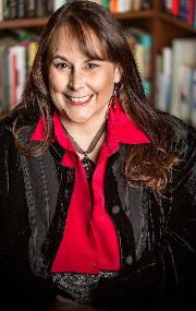 Cindy_0069_web2-180x285